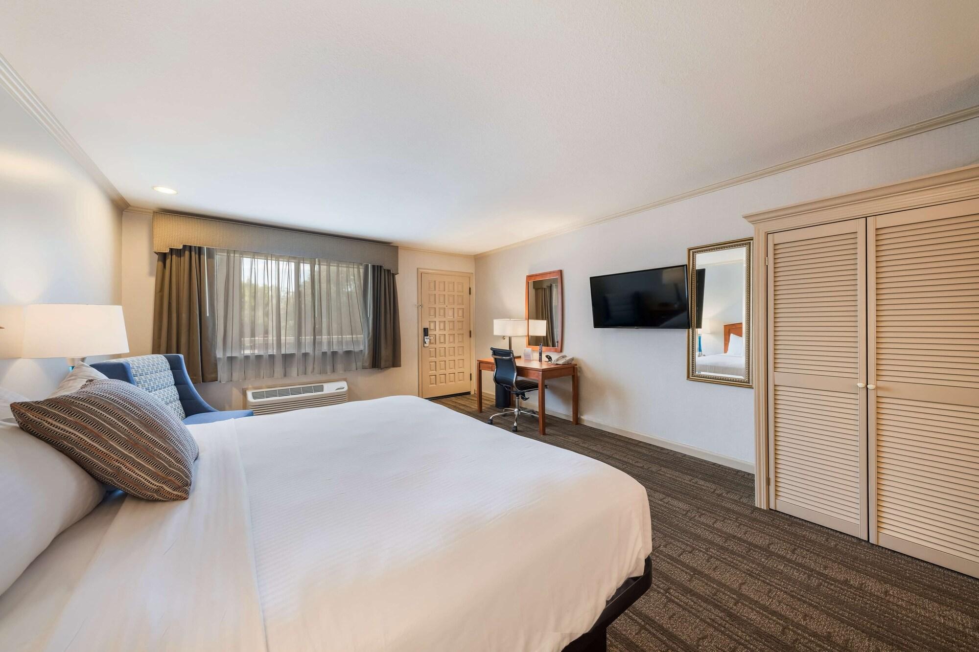 Surestay Plus Hotel By Best Western Mountain View Exteriér fotografie