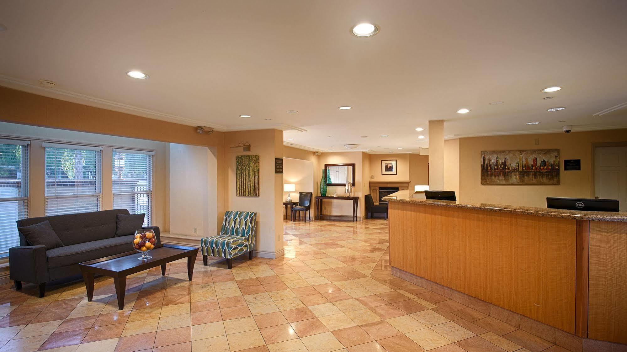Surestay Plus Hotel By Best Western Mountain View Exteriér fotografie
